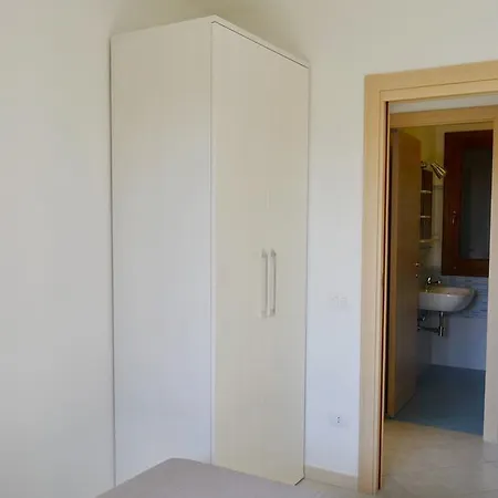 Gf La Vigna Apartman *