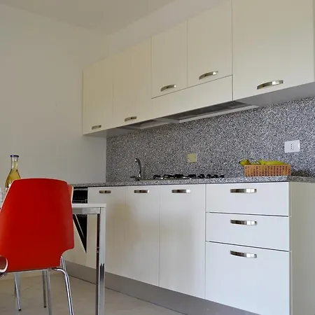 Gf La Vigna Apartman Badesi